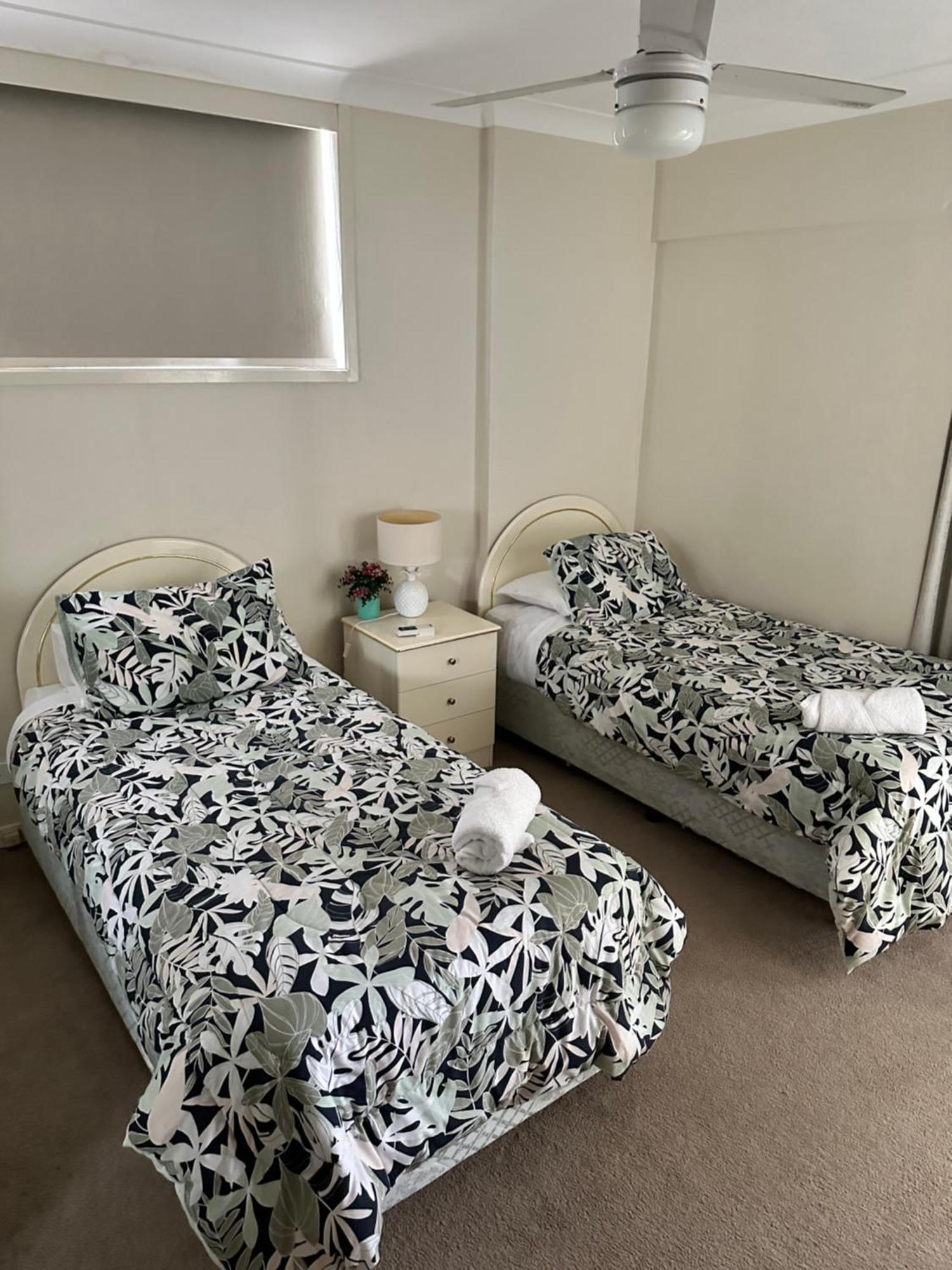 Queensleigh Holiday Apartments Broadbeach Bagian luar foto