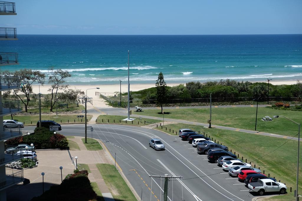 Queensleigh Holiday Apartments Broadbeach Bagian luar foto